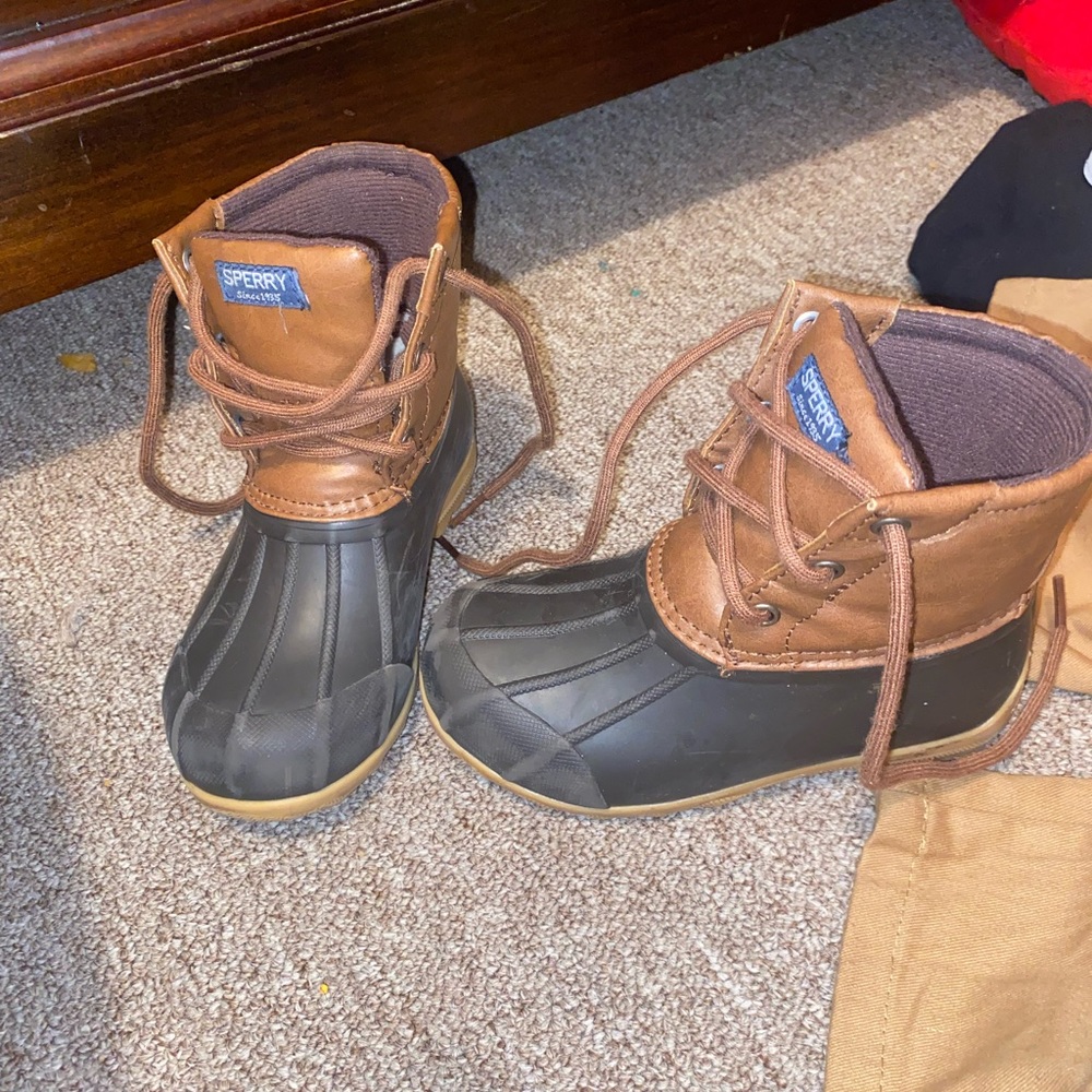 Sperry duck boots
